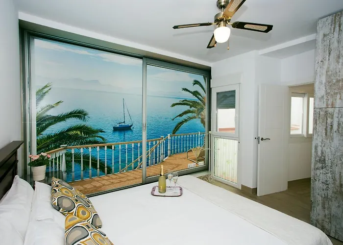 Fresh, Relax & Sun Historic Center Appartement *