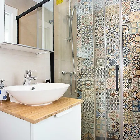 Fresh, Relax & Sun Historic Center Apartment *